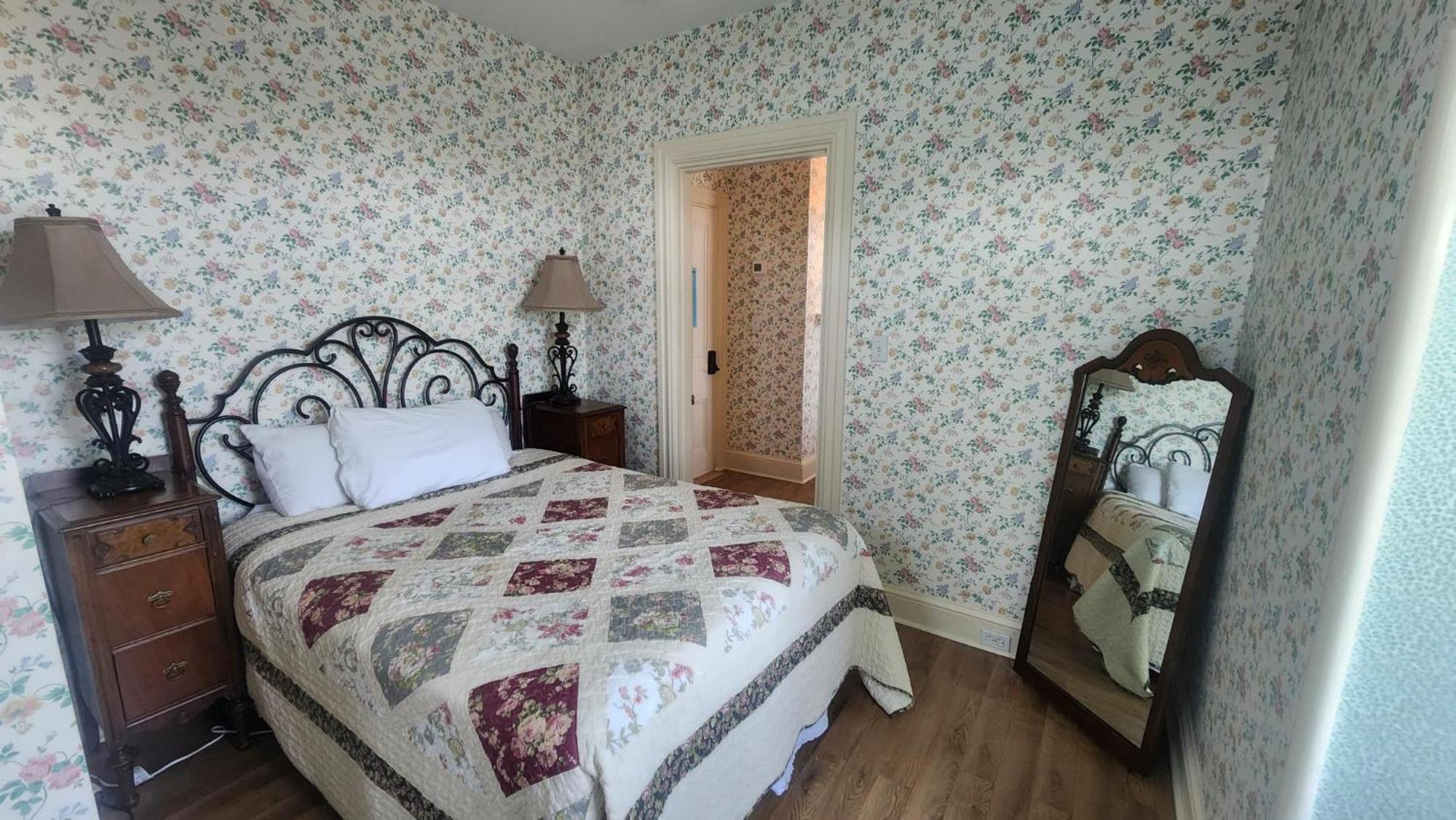 Greystone Manor Bed & Breakfast Bird-in-Hand المظهر الخارجي الصورة