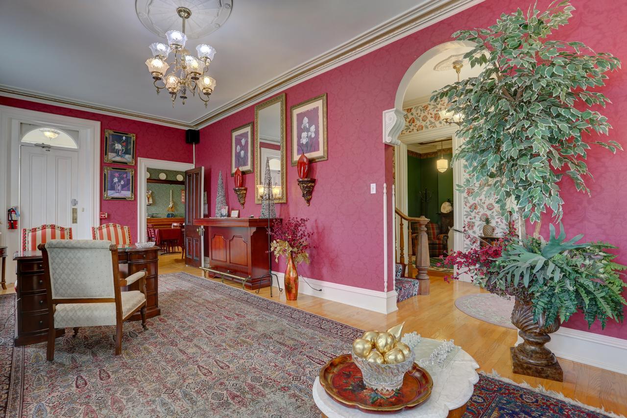 Greystone Manor Bed & Breakfast Bird-in-Hand المظهر الخارجي الصورة