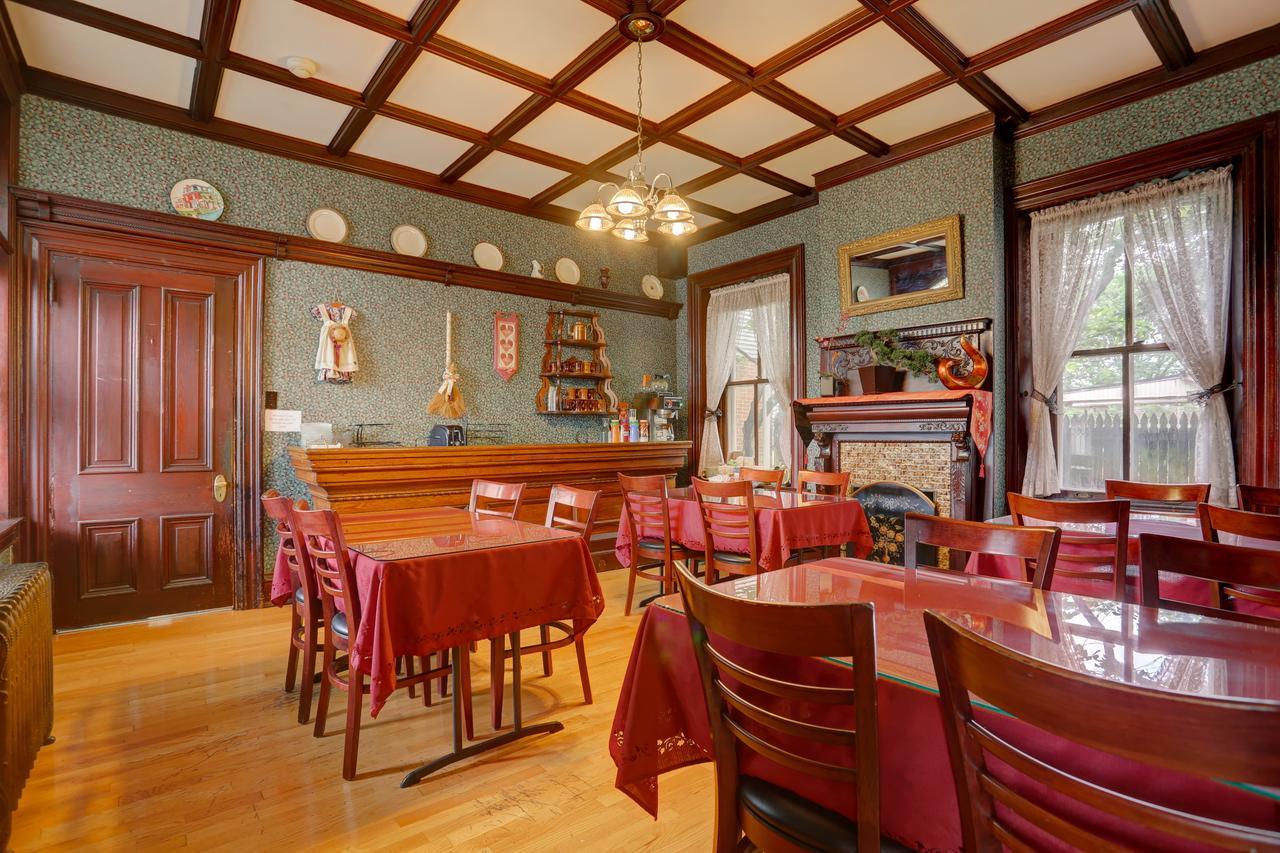 Greystone Manor Bed & Breakfast Bird-in-Hand المظهر الخارجي الصورة